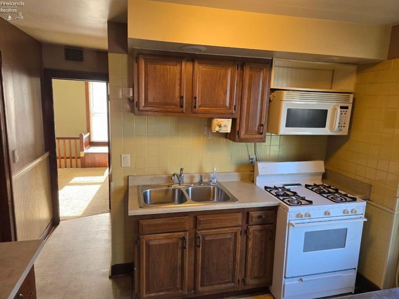 1501 Hayes Avenue, Sandusky, OH 44870 Photo 16