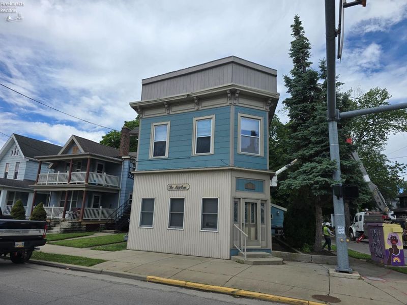 1501 Hayes Avenue, Sandusky, OH 44870 Photo 2