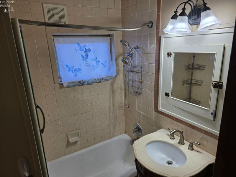 1501 Hayes Avenue, Sandusky, OH 44870 Photo 26