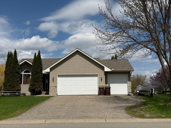 820 6th Street NW, Maple Lake, MN 55358