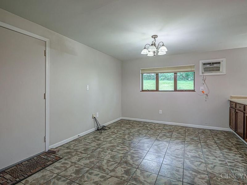 10522 S St Rt 48, Hamilton Twp, OH 45140 Photo 17
