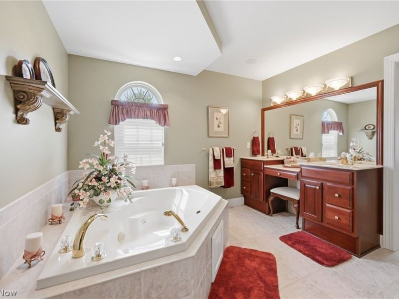 149 Village Court, Columbiana, OH 44408 Photo 16