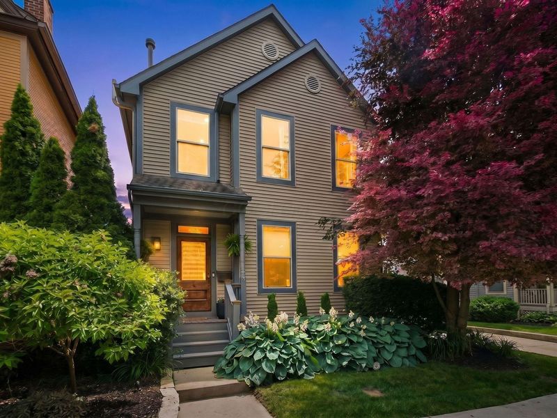 485 W 2nd Avenue, Columbus, OH 43201 Photo 2
