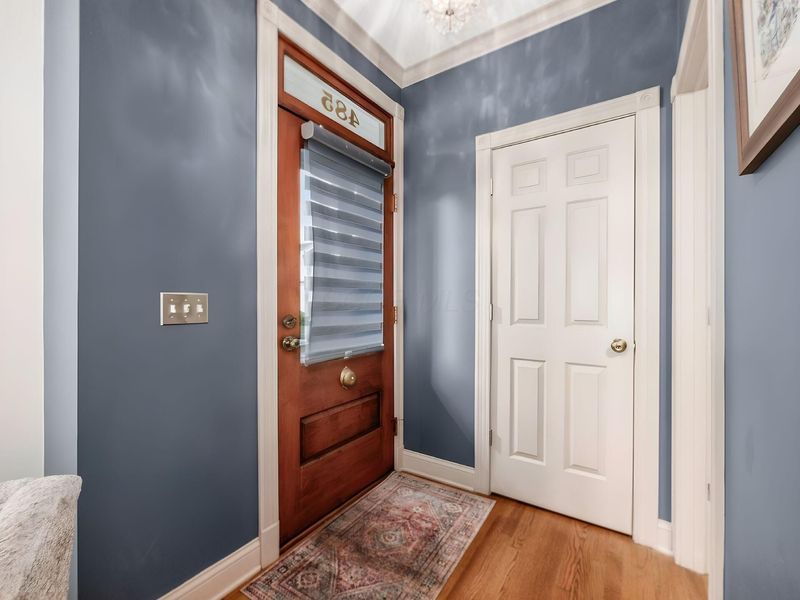 485 W 2nd Avenue, Columbus, OH 43201 Photo 3