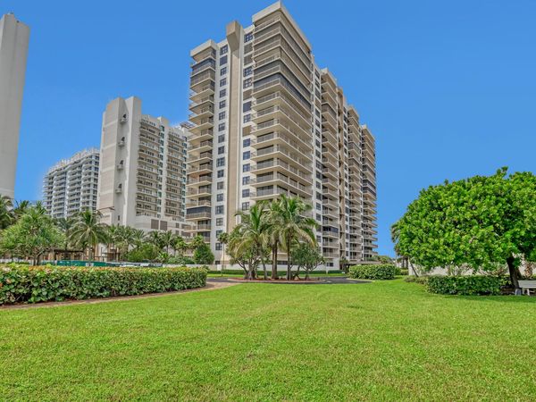 3400 N Ocean Drive, Unit 101, Singer Island, FL 33404