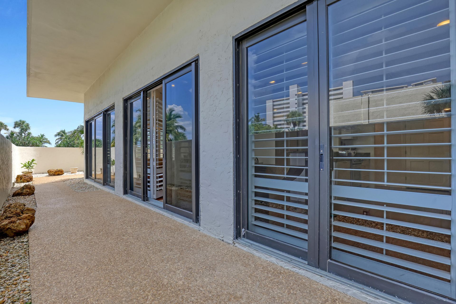 3400 N Ocean Drive, Unit 101, Singer Island, FL 33404 Photo