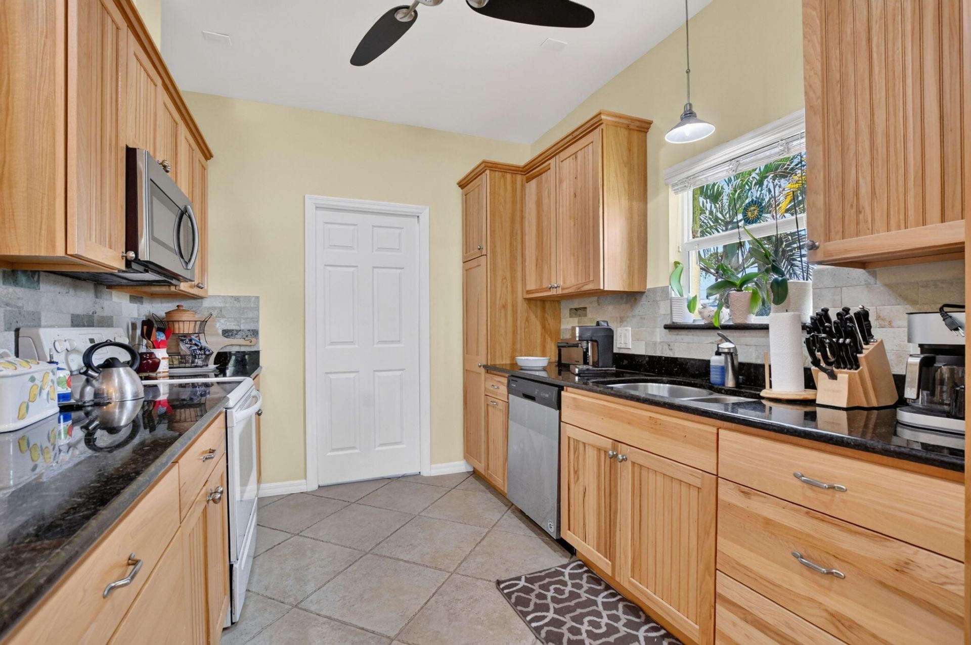 459 NE 1st Avenue, Deerfield Beach, FL 33441 Photo