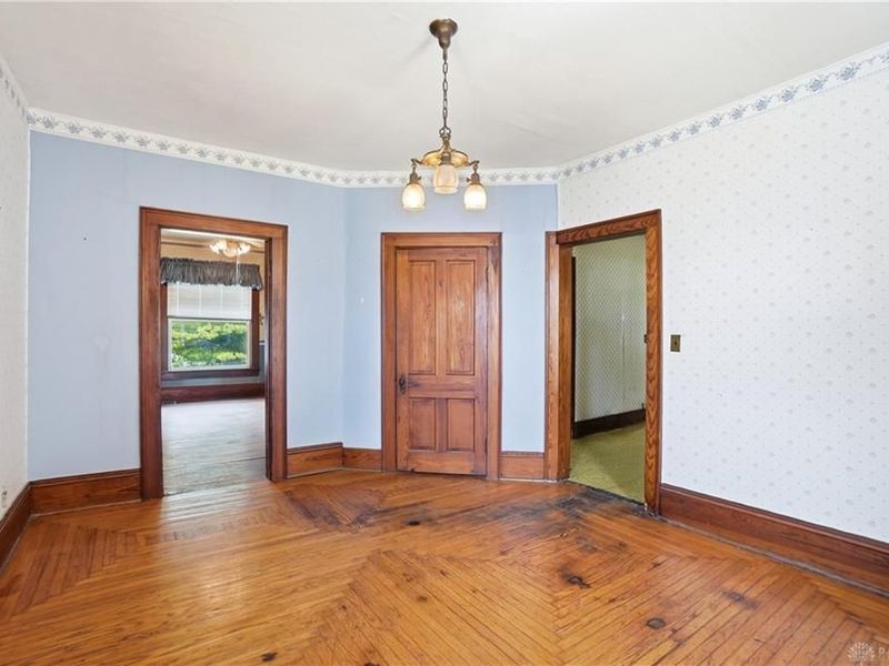 18 N Champaign Street, Catawba, OH 43010 Photo 13