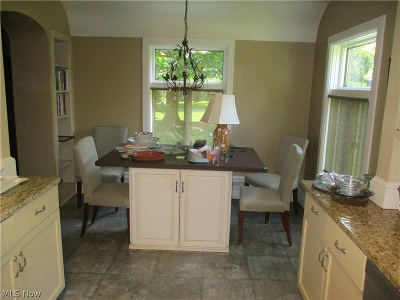 192 Wolcott Road, Akron, OH 44313 Photo 7