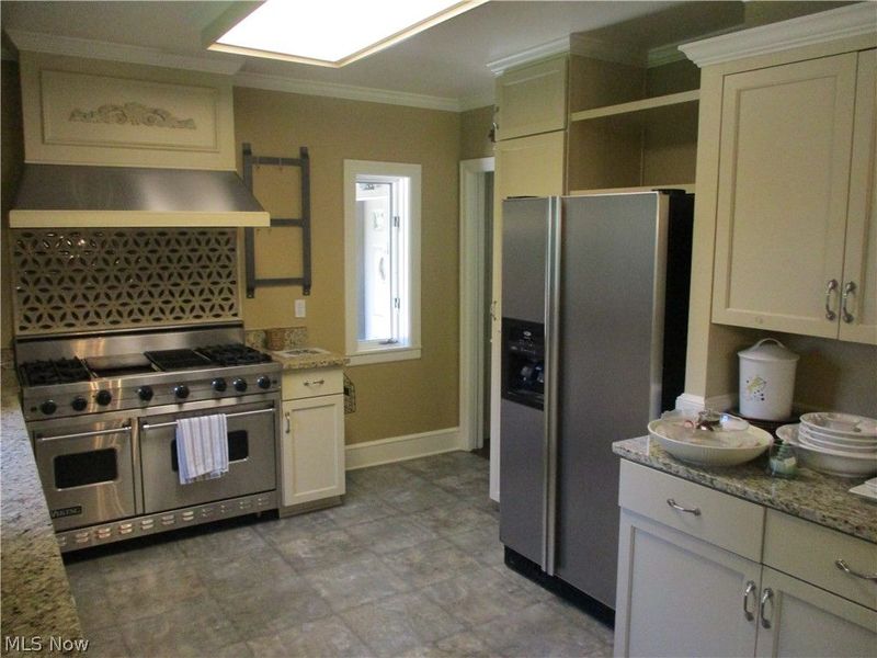 192 Wolcott Road, Akron, OH 44313 Photo 9