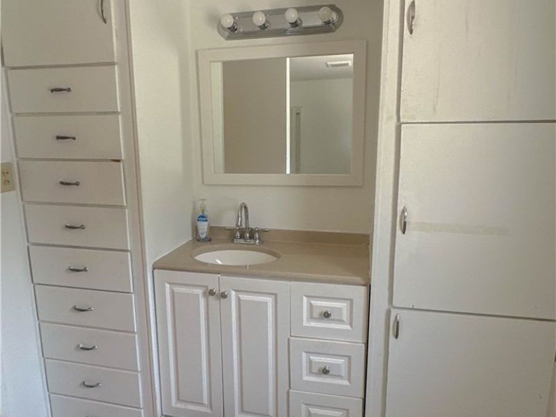 1275 Sawyer Avenue , Akron, OH 44310 Photo 12