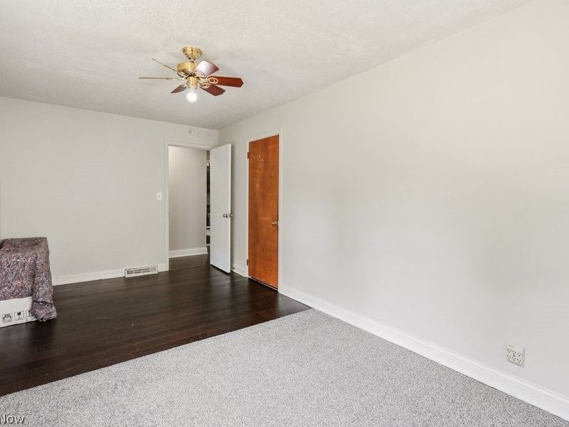 4932 Glenlyn Road, Lyndhurst, OH 44124 Photo 17