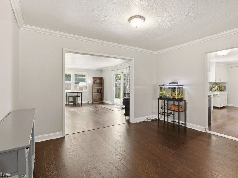 4932 Glenlyn Road, Lyndhurst, OH 44124 Photo 6