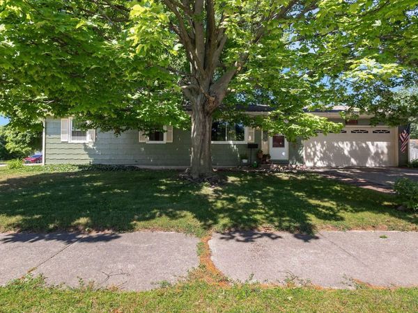 1903 Sarah Street, Mishawaka, IN 46545