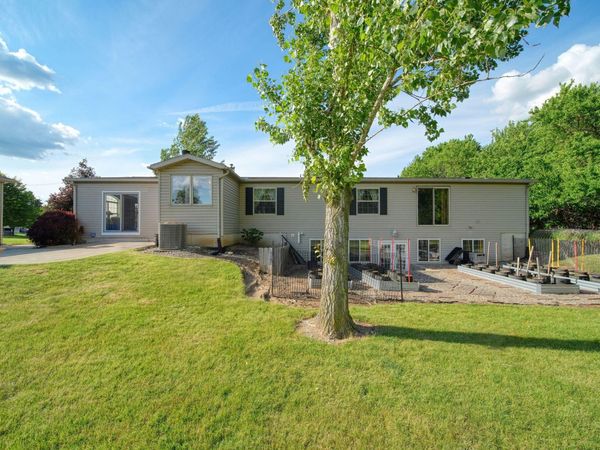 13465 Horning Road, Brooklyn, MI 49230