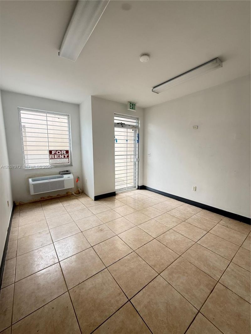 15075 SW 137th St , Unit 14, Miami, FL 33196 Photo