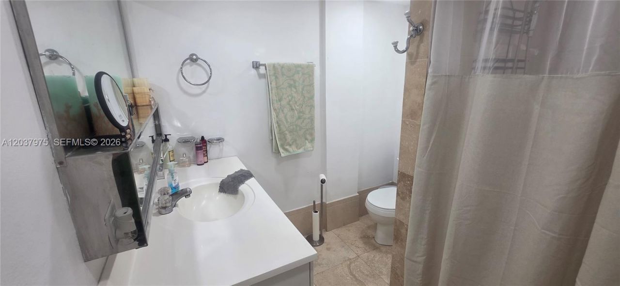 10000 NW 80th Ct, Unit 2149, Hialeah Gardens, FL 33016 Photo