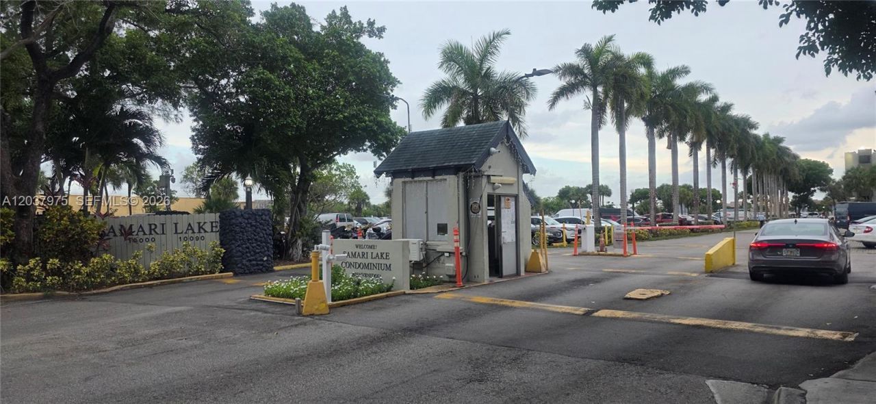 10000 NW 80th Ct, Unit 2149, Hialeah Gardens, FL 33016 Photo