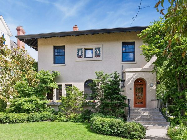42 Kenwood Parkway, Saint Paul, MN 55105