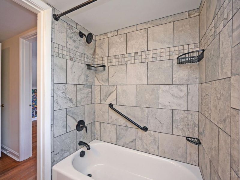 7311 Miami Hills Drive, Cincinnati, OH 45243 Photo 31