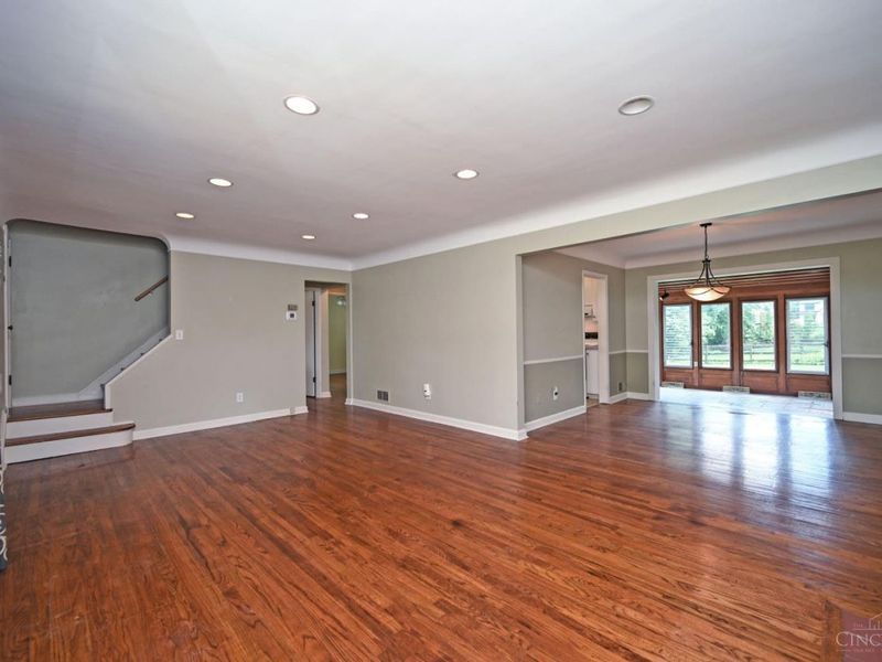 7311 Miami Hills Drive, Cincinnati, OH 45243 Photo 9