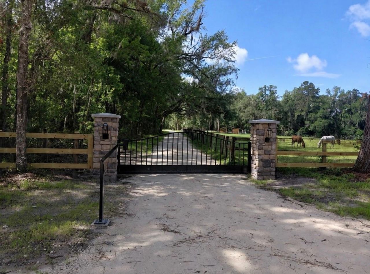 14810 NW 185 Street, Williston, FL 32696 Photo