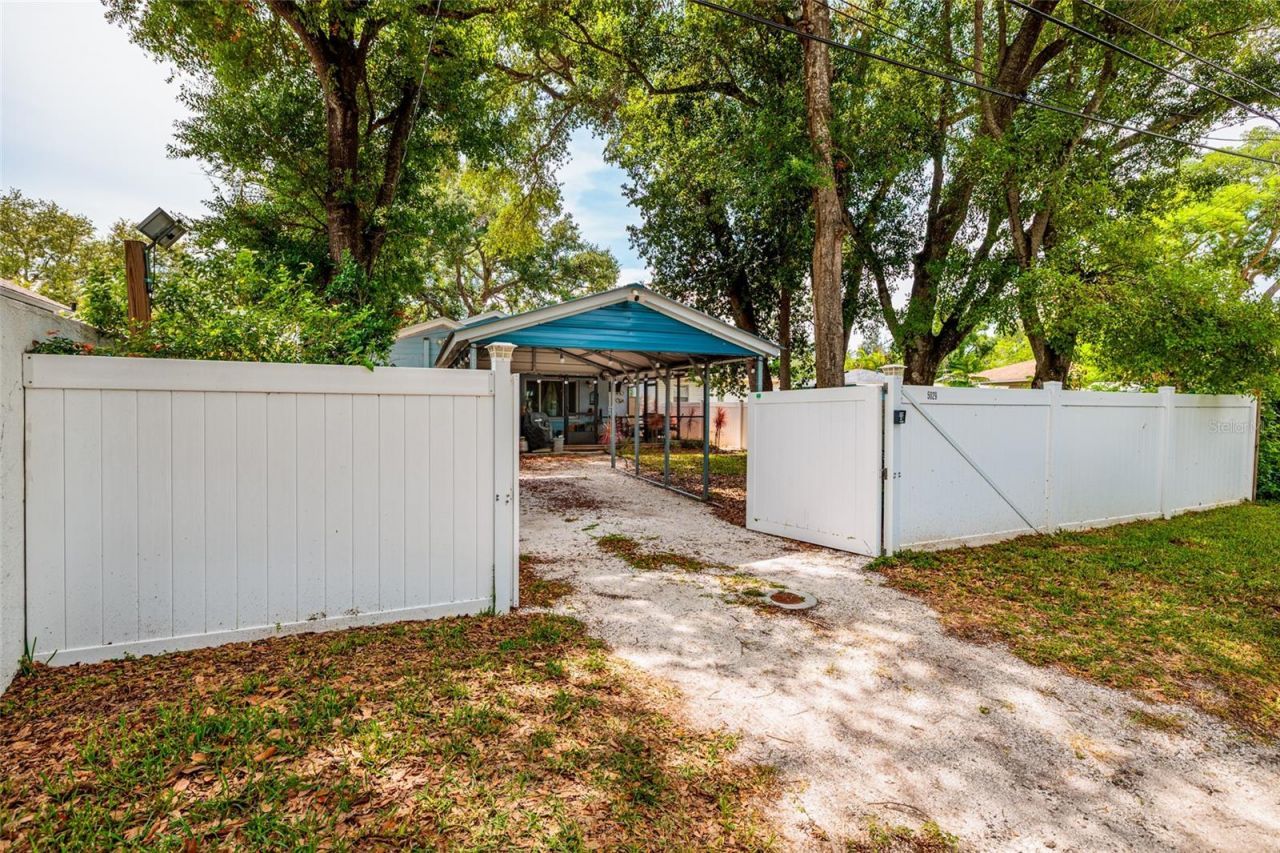 5029 19th Street N, Saint Petersburg, FL 33714 Photo