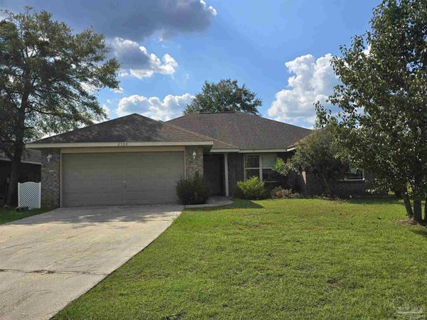 2320 Badger Rd, Cantonment, FL 32533