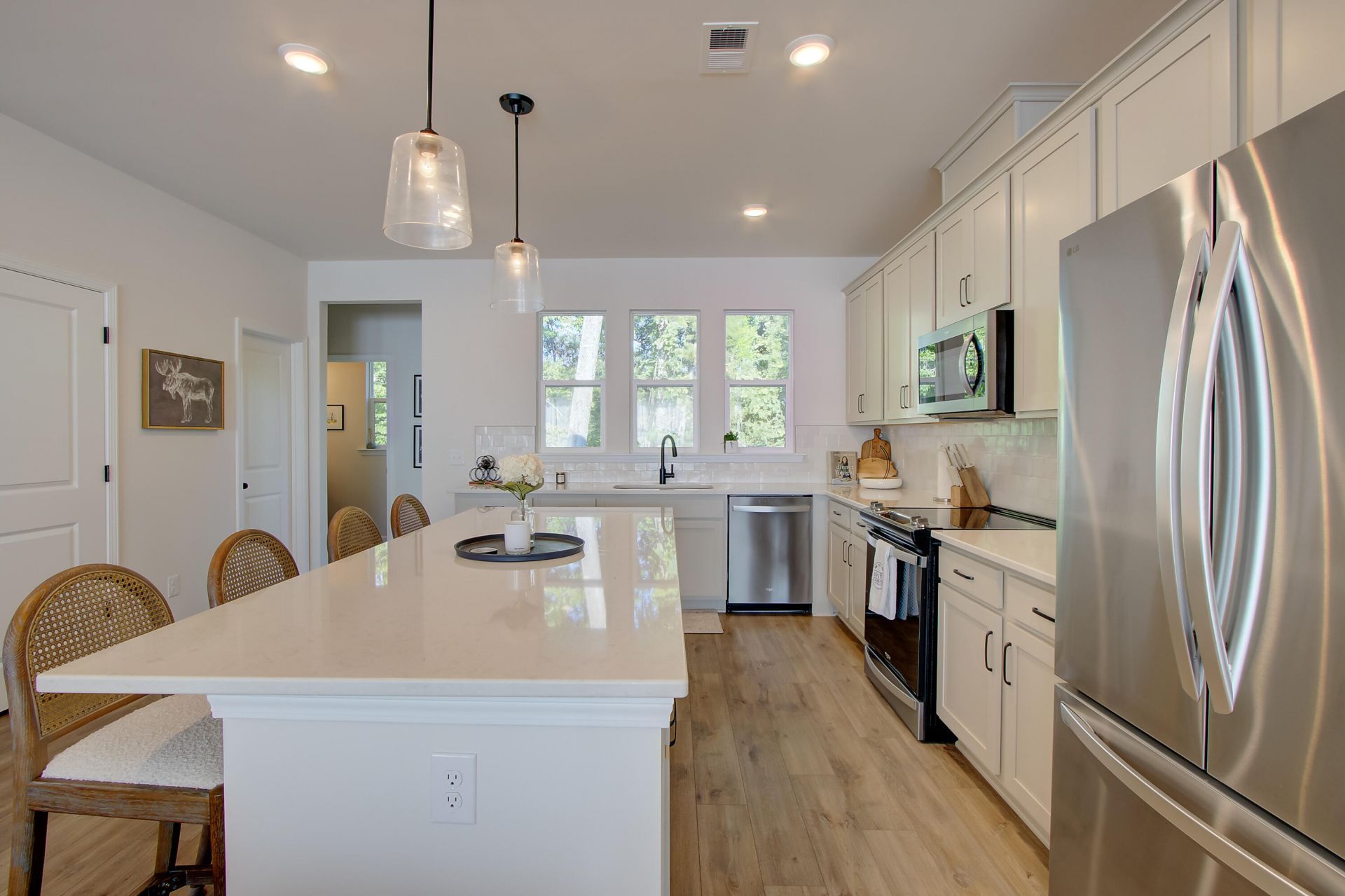 5208 New Palm Court Photo 4