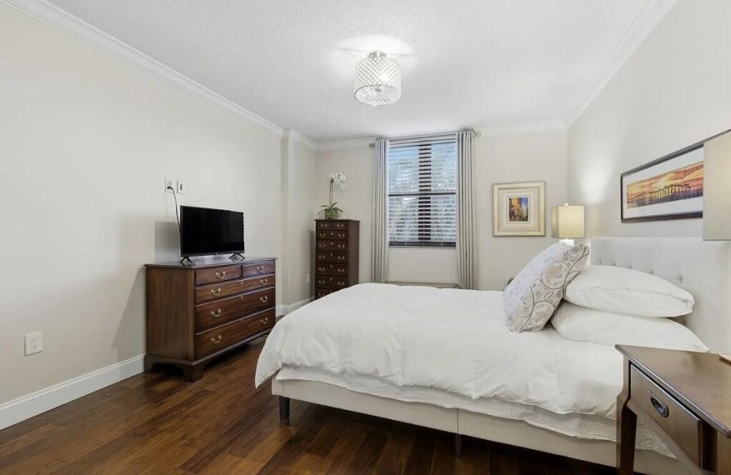 651 Okeechobee Boulevard, Unit 309, West Palm Beach, FL 33401 Photo
