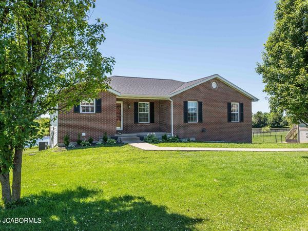 9489 ERIKA LANE, New Bloomfield, MO 65063