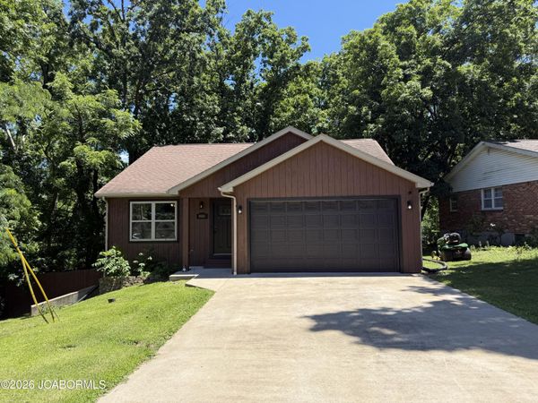1400 MARBROOKE DRIVE, Fulton, MO 65251