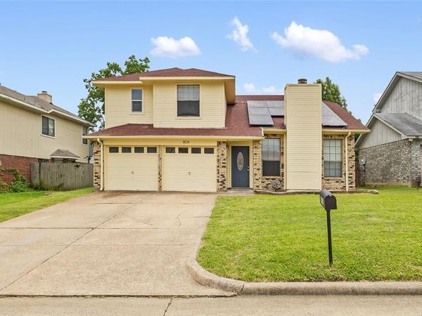 804 Wyndham Place, Arlington, TX 76017