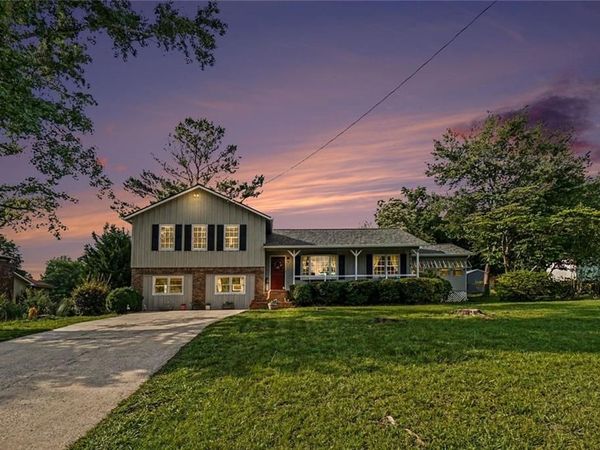 1117 Malibu Drive , Marietta, GA 30066
