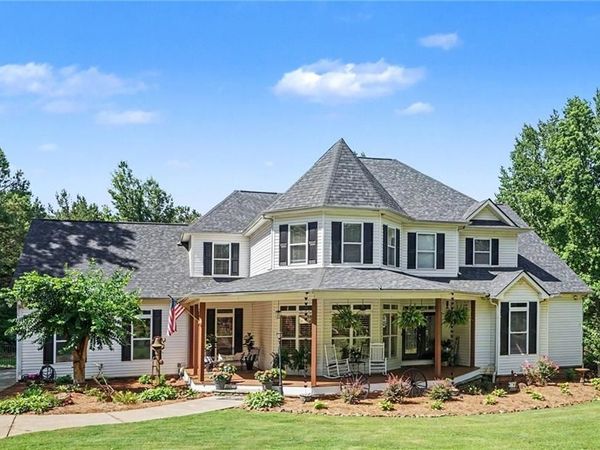 385 Primrose Lane , Pendergrass, GA 30567