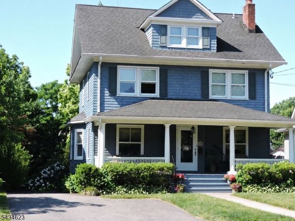 186 Godwin Ave, Ridgewood, NJ 07450