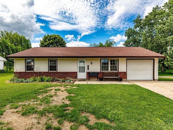 223 Dean Drive, Farmersville, OH 45325