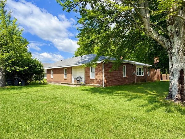 6441 Long Glady, Blanchester, OH 45107