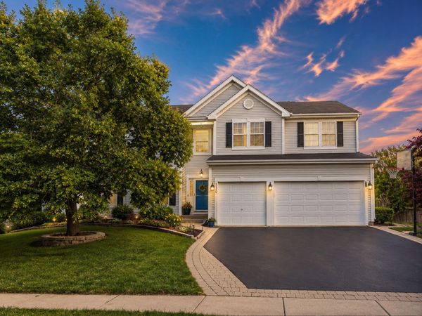 130 Norman Drive , McHenry, IL 60050