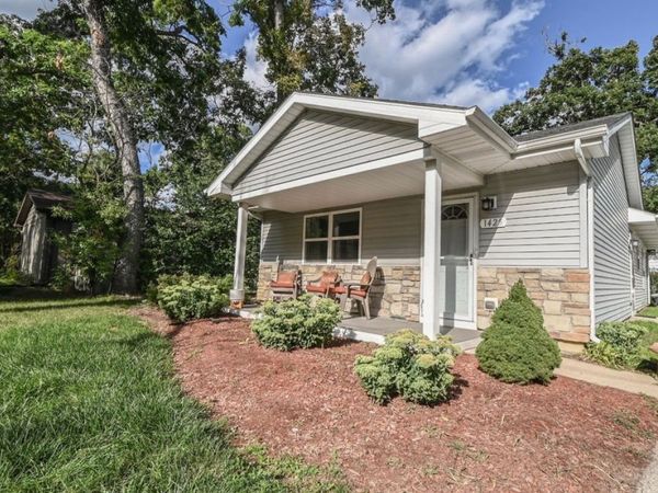 1425 N Mcaree Road , Waukegan, IL 60085