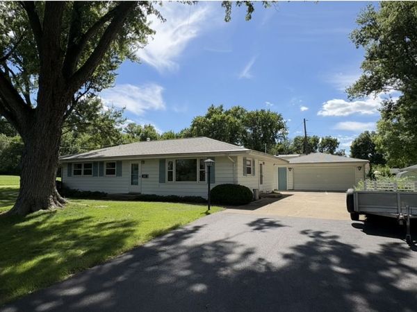 609 9th Avenue , Ottawa, IL 61350