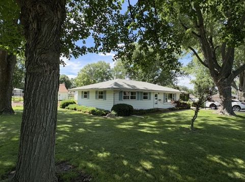 Main Photo
