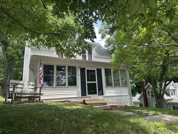 14 Hill Street , Savanna, IL 61074