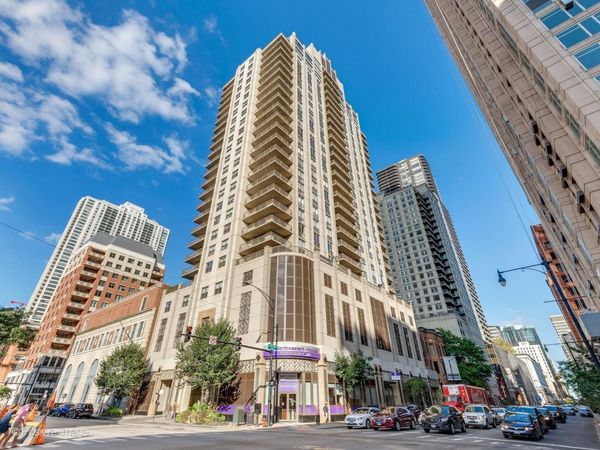 635 N Dearborn Street , Unit 1301, Chicago, IL 60654