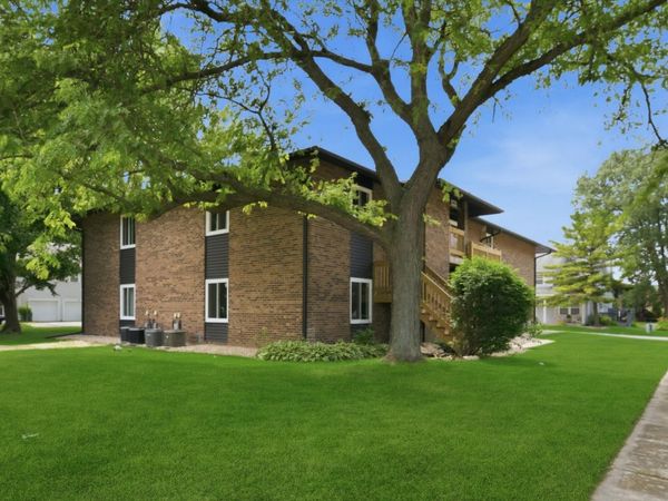 19409 Oakwood Avenue , Unit 19409, Country Club Hills, IL 60478