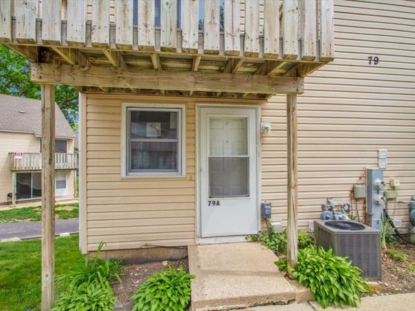79 Maude Avenue , Fox Lake, IL 60020