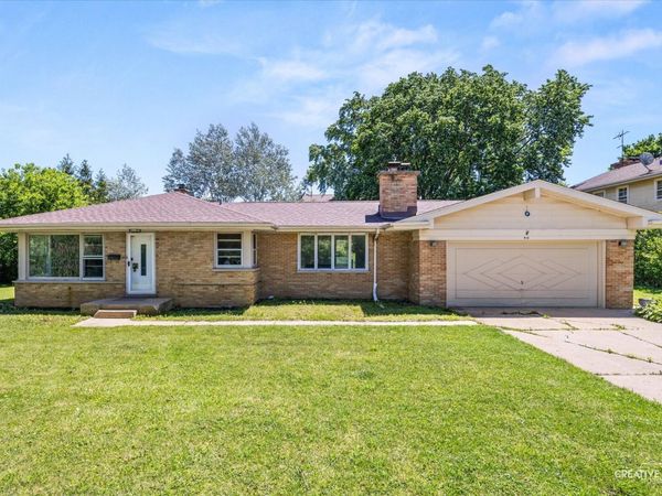 413 N Chestnut Street , Palatine, IL 60067