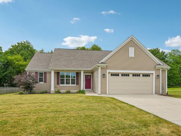 3130 Pritchard Drive , Racine, WI 53406