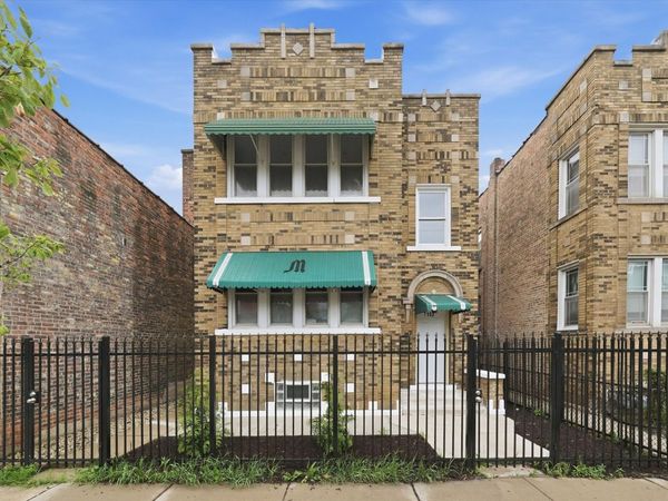 7152 S Racine Avenue , Chicago, IL 60636