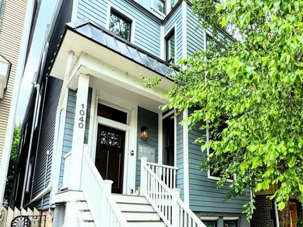 1040 W Roscoe Street , Unit 3, Chicago, IL 60657